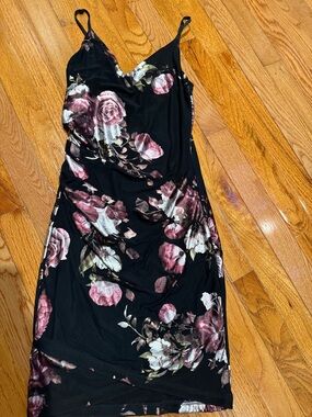 Windsor Black Mid thigh Slip Dress with Rose Floral Print. Size S. Worn once